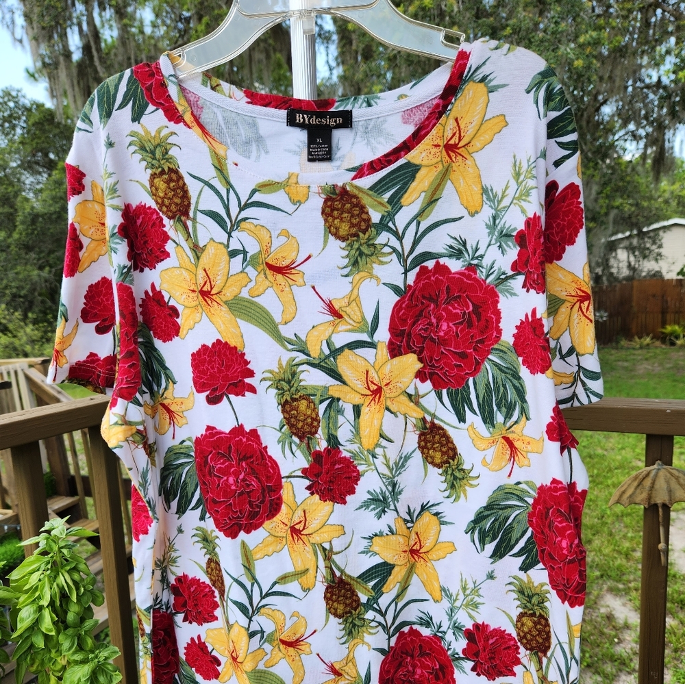 Vibrant Colors Knit Shirt BY Design